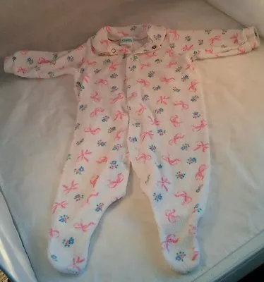 Carter's Baby Girls Sz M 12-17 Lbs. Snap Button Footed Jumper • $6.99