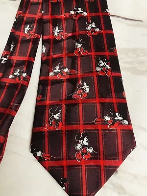 Disney Mickey Mouse Men’s Tie • $10