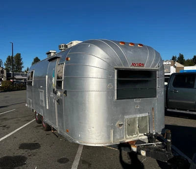 $10500 • Buy Vintage 1968 Avion 21 1/2' RV Travel Trailer Camper 13 Panel Aluminum RARE! Old