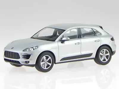 Porsche Macan Rhodium Silver Diecast Model Car WAP0201540E Minichamps 1:43 • $64.90