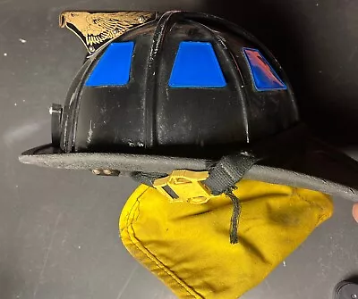 Firefighter Cairns 1010 Black Fire Helmet With Gold  Eagle • $125