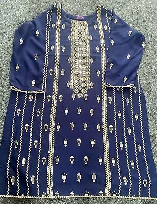 2pcs Karandi Fabric Shalwar Kameez  • £18