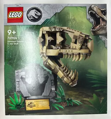 LEGO Jurassic World: Dinosaur Fossils: T. Rex Skull (76964) • £28.99