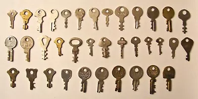 Lot Of 36 Vintage Small Flat Keys Presto Master Others Old Keys • $14