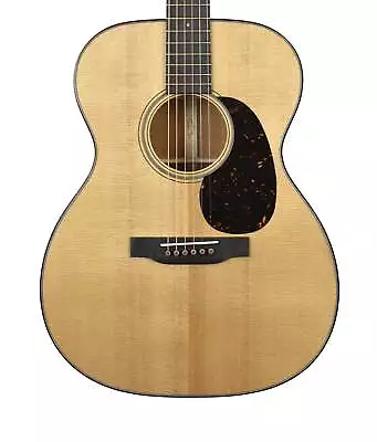 Martin 000-18 Modern Deluxe Acoustic Guitar In Natural • $3799