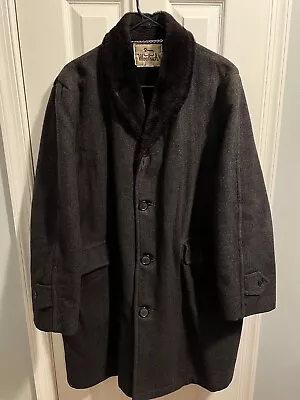Vintage Woolrich Wool Blend Sherpa Lined Coat Jacket Size 42 Black Houndstooth • $220