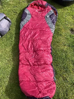 Vango Nitestar 300W Pink & Purple Sleeping Bag. • £15