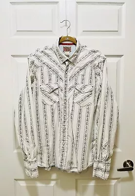 Vintage Red Men's Snapped Button Shirt Long Sleeve Size XL White Western • $15.99