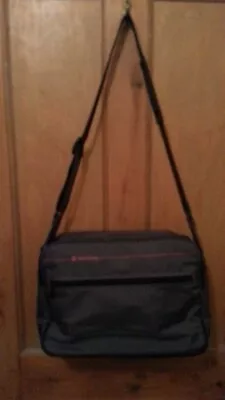 Samsonite Gray Shoulder Messenger Work Gym Sports Bag • £10