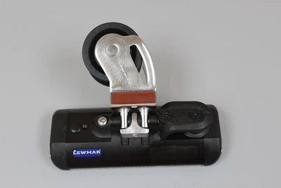 $265 • Buy Lewmar - 291224305 - Size 2 HTX TB Genoa Car W/ Single Control Line Sheave Port