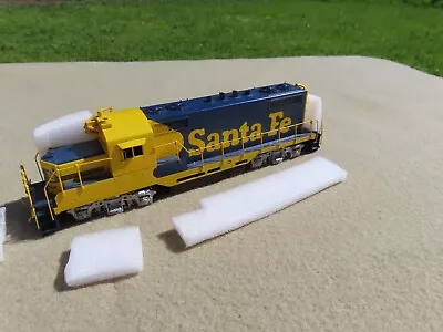 HO Brass Train Shop / Hallmark ATSF SANTA FE GP-7R Round Roof Painted • $300