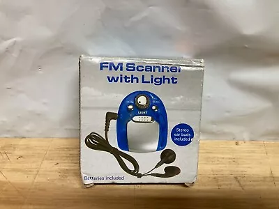 Mini FM Scanner Radio With Light/Headphones With Batteries • $10.95