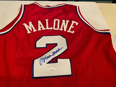 MOSES MALONE Signed (Reebok) Sixers Basketball Jersey -JSA Authenticated • $575