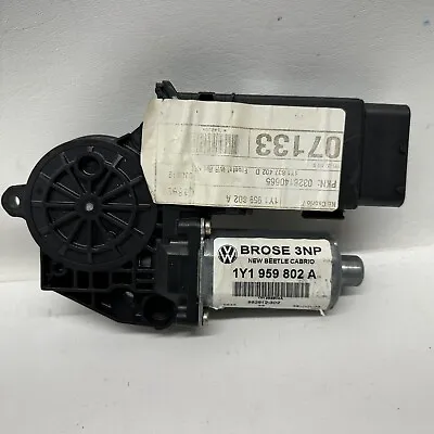 Volkswagen Beetle Convertible Window Motor Passenger Right 1Y1959802 03-10 VW G4 • $70