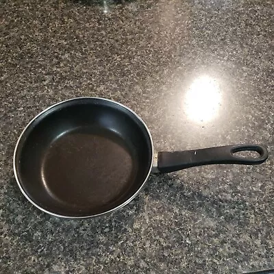 Megaware Skillet 8 Inch Is Scratched • $10.80