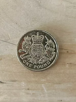 2015 One Pound Coin- Royal Arms £1 Very Good Condition • £2.95