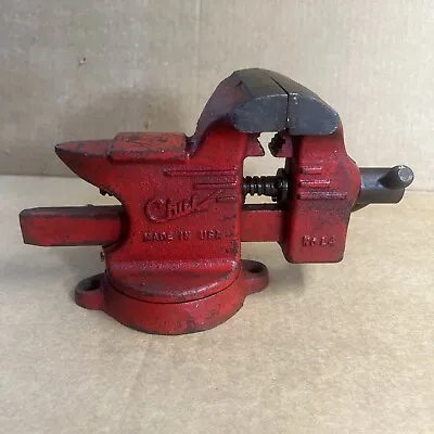 Vintage Swivel Base Bench Vise CHIEF No. L4 MADE IN USA • $75