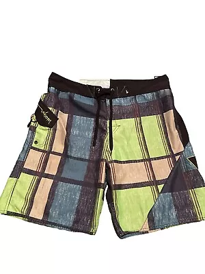 Volcom Mens Board Shorts Sz 38 Swim Trunks Big Diamond Green Black Poly Logo Zip • $15.25