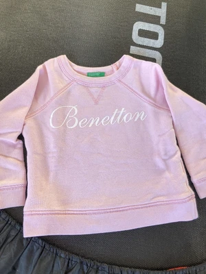 Baby Girl T-shirt 12 Months • £0.99