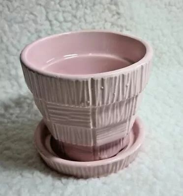 Vintage 1950s McCoy Small 3  Thatched Planter; Green Or Pink Variations • $25