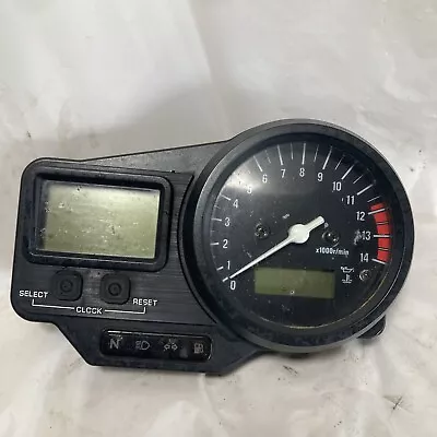 98 99 1998 1999 Yamaha Yzf R1 Gauge Cluster Speedo Speedometer Tachometer OEM • $124.99