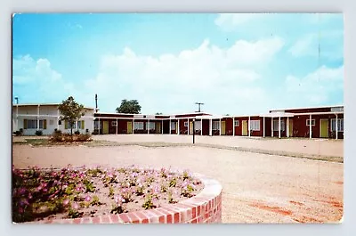 Postcard Mississippi Meridian MS Nelva Courts Motel Restaurant 1960s Unposted • $6
