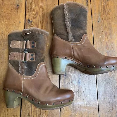 £45 • Buy Ugg Brown Sheepskin Leather Clog Boots Size 39 Heels Platform