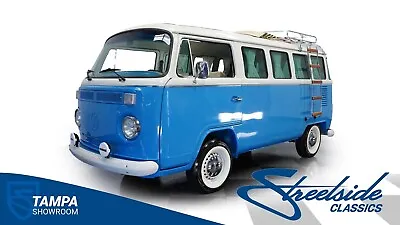 1993 Volkswagen Bus/Vanagon 13 Window Deluxe Bus • $35995