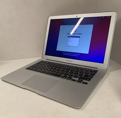 Apple MacBook Air 13  Mid 2017 (128GB SSD Intel Core I5 5th Gen 8GB RAM) • $199.95