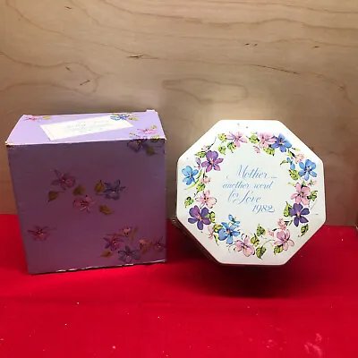 Vintage '82 Avon  Loving Treats  Decorative Tin Canister  Mother..Word For LOVE  • $5.99
