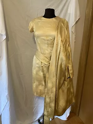 Vintage 60s Gold /Black Brocade 2Pc Cocktail Dress & Reversible Coat  Set • $45.50