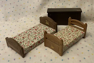 Vintage 1986 Bandai Maple Town Story Doll Furniture Two Beds & Counter • $14.99