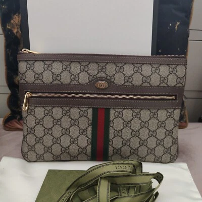 £400 • Buy Gucci Ophidia GG Pouch Clutch Bag