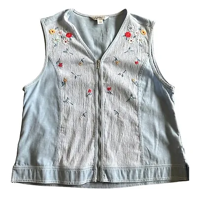 Vintage Women's Blue Floral Zip Front Vest Size L • $22