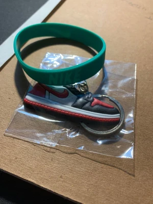 $8 • Buy Sneakers Key-Chains 2D  Retro Shoe Key Chain , Still Sealed , With Bracelet .