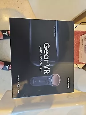 Samsung Gear VR With Controller - Powered By Oculus • $90