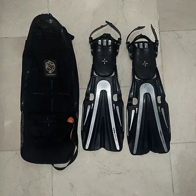Mares Volo Open Heel Dive Power Fins Silver Black Sz Small & Akona Adv Gear Bag • $49.99