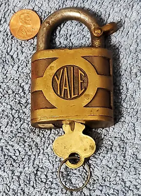 Antique Yale & Towne Medium 840 Padlock Y&T Trefoil W Key Vintage Brass Lock • $39.99