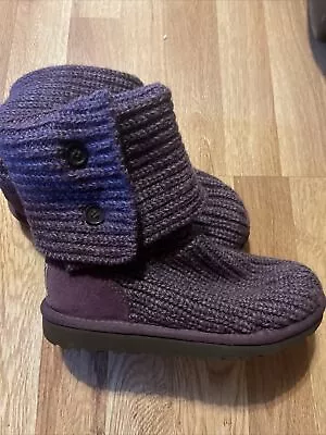 Ugg Kids  Girls Crochet Knit Boots  Size 2 • $29