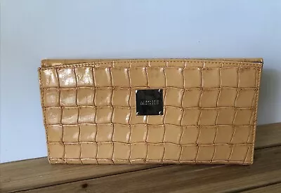 Miche Chloe Golden Yellow Classic Shell Clutch Handbag • $8.99