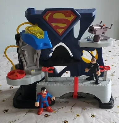 DC Imaginext Superman's Fortress Of Solitude Playset And Figures • £10.99