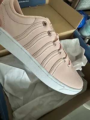 K Swiss  Canvas Pink  Fashion Shoes Sizes 9.5 • $16