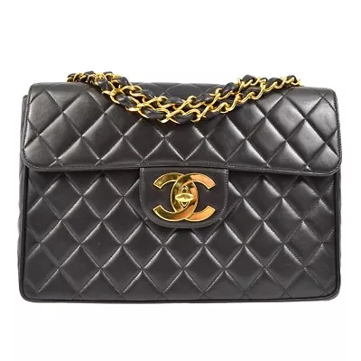 Chanel Black Lambskin Jumbo Classic Flap Bag 123086 • £2880.56