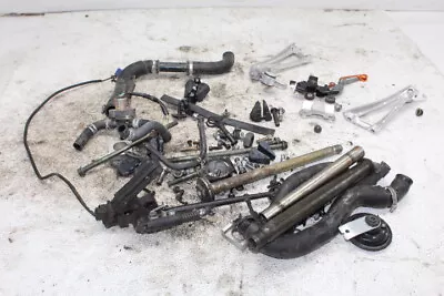 $29.25 • Buy 03-05 Yamaha Yzf R6 Parts And Hardware Lot