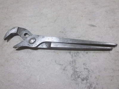 $34.99 • Buy RARE Vtg Forged Steel Products Vacuum Grip No. 9A Slip-Joint Pliers Pre Snap-on