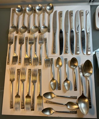 $0.99 • Buy Vintage 38 Piece Community Coronation Stainless Steel Silverware