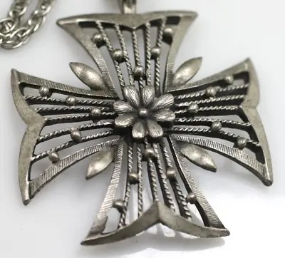 Vintage Pewter Silver Tone Floral Maltese Shape Cross Pendant Chain Necklace 23  • $12.50