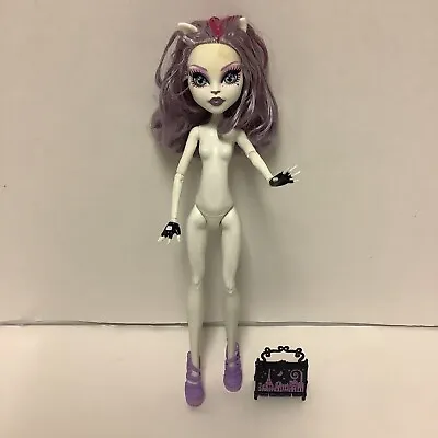 Monster High Catrine De Mew Scaris City Of Frights Nude Doll TLC Missing Tail • $18.20