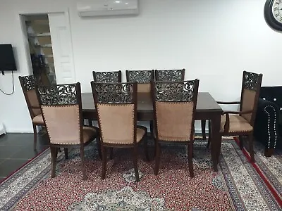 $500 • Buy 8 Seater Dining Table