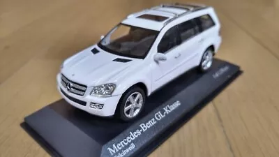 Pma Minichamps 1/43  Mercedes Benz Gl Class 2006 White Minicar • $115.05